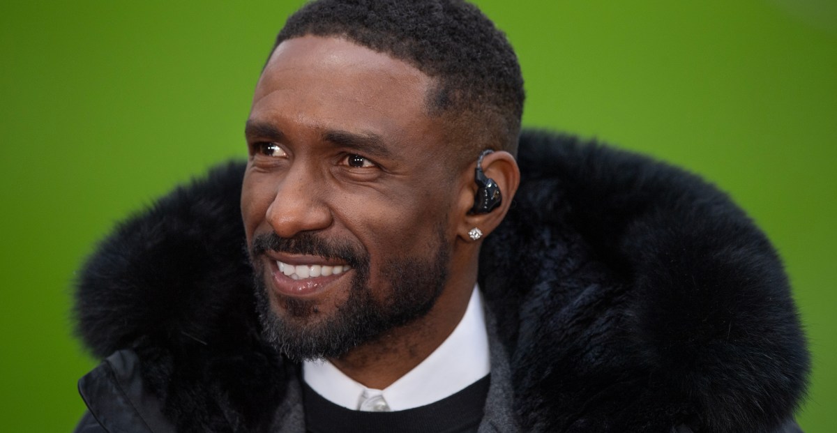 Jermain Defoe announced as new manager of Woking FC