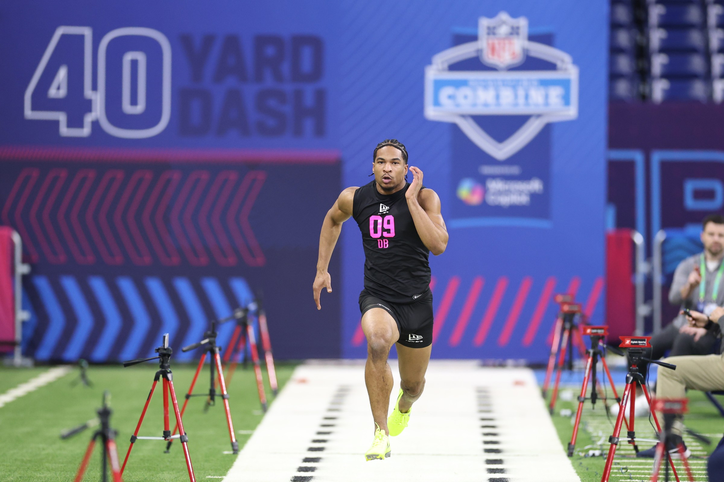 INDIANAPOLIS, INDIANA - FEBRUARY 27: Daylen Everette of the Georgia Bulldogs participates in the 40-yard dash during the 2026 NFL Scouting Combine at Lucas Oil Stadium on February 27, 2026 in Indianapolis, Indiana. (Photo by Stacy Revere/Getty Images)