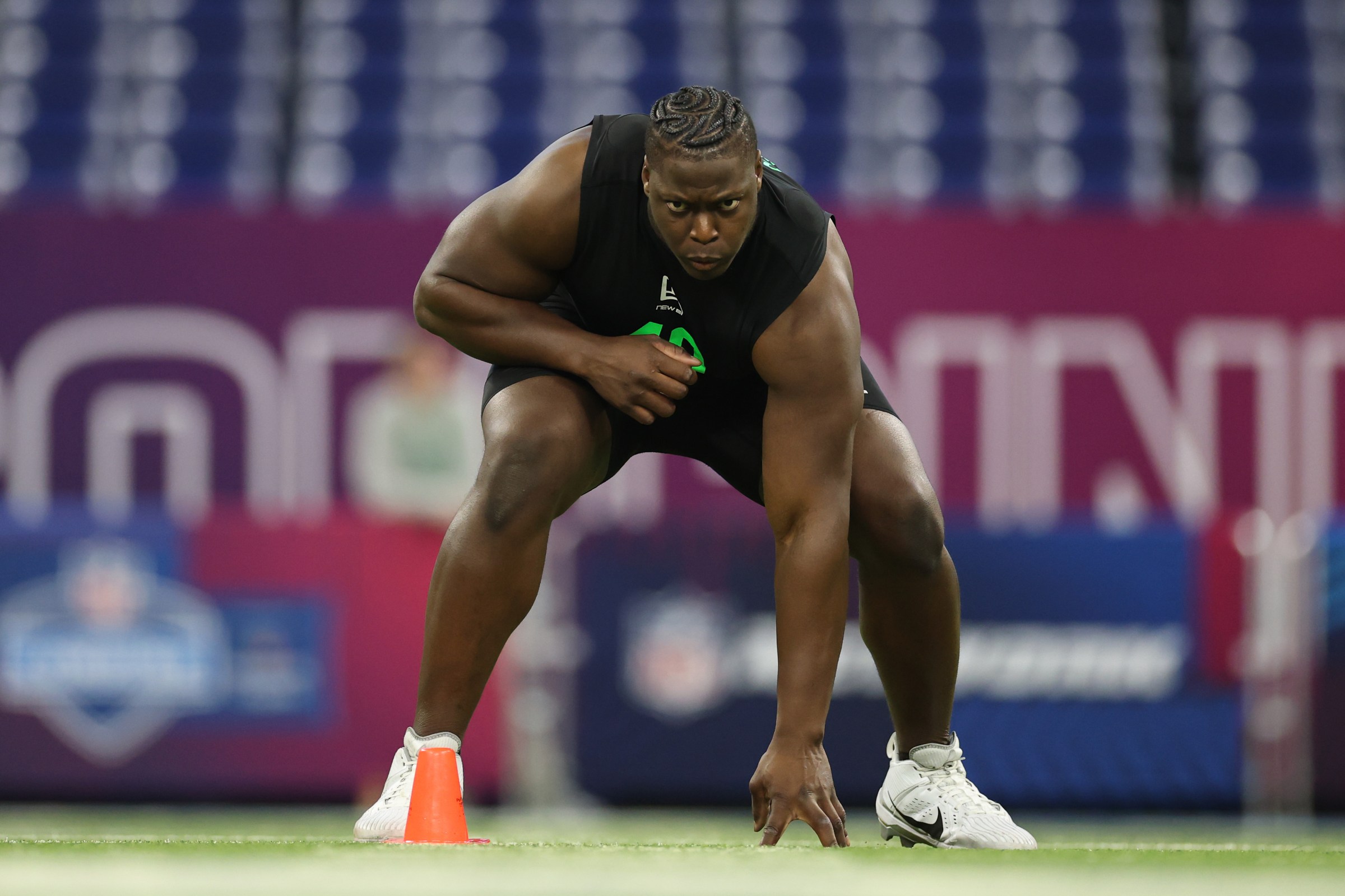 INDIANAPOLIS, INDIANA - MARCH 01: Emmanuel Pregnon of the Oregon Ducks participates in a drill during the 2026 NFL Scouting Combine at Lucas Oil Stadium on March 01, 2026 in Indianapolis, Indiana. (Photo by Stacy Revere/Getty Images)