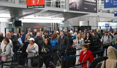 TSA absences double during shutdown, 300 officers quit, as some airports see longer security lines