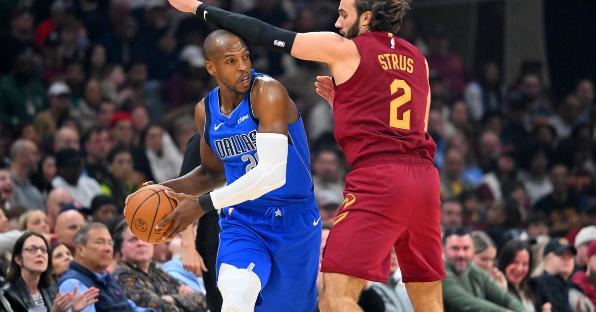 Mavericks beat Cavaliers 130-120 to snap losing streak