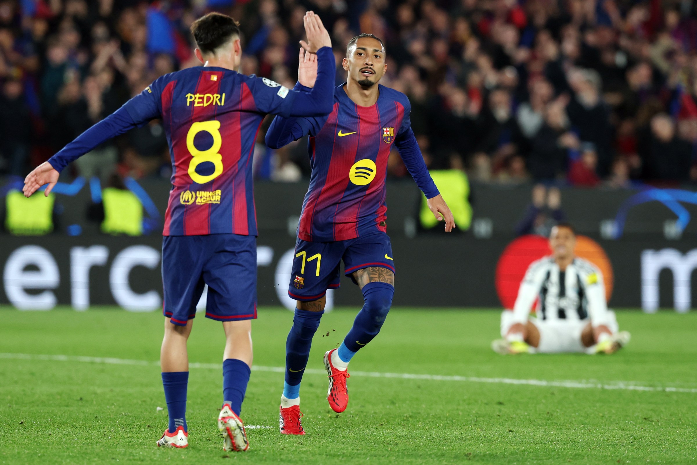 FBL-EUR-C1-BARCELONA-NEWCASTLE
