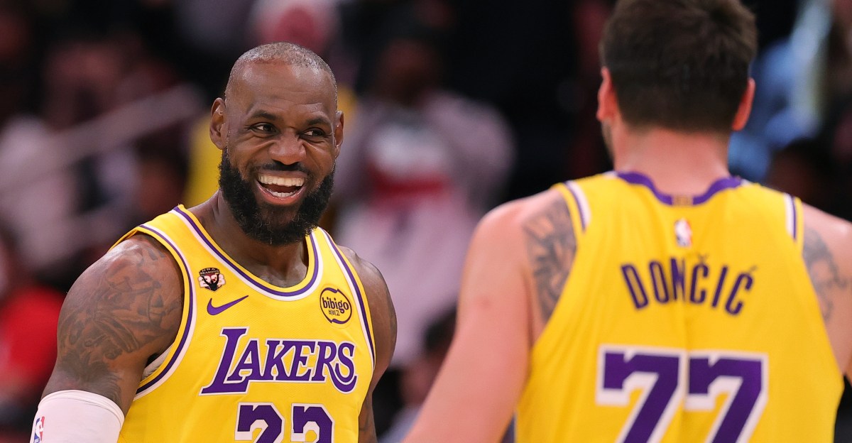 Grades for LeBron, Luka Dončić, Austin Reaves in Lakers win vs. Rockets