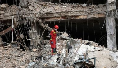 Live updates: Iran war; Trump extends pause on energy site strikes