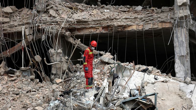 Live updates: Iran war; Trump extends pause on energy site strikes