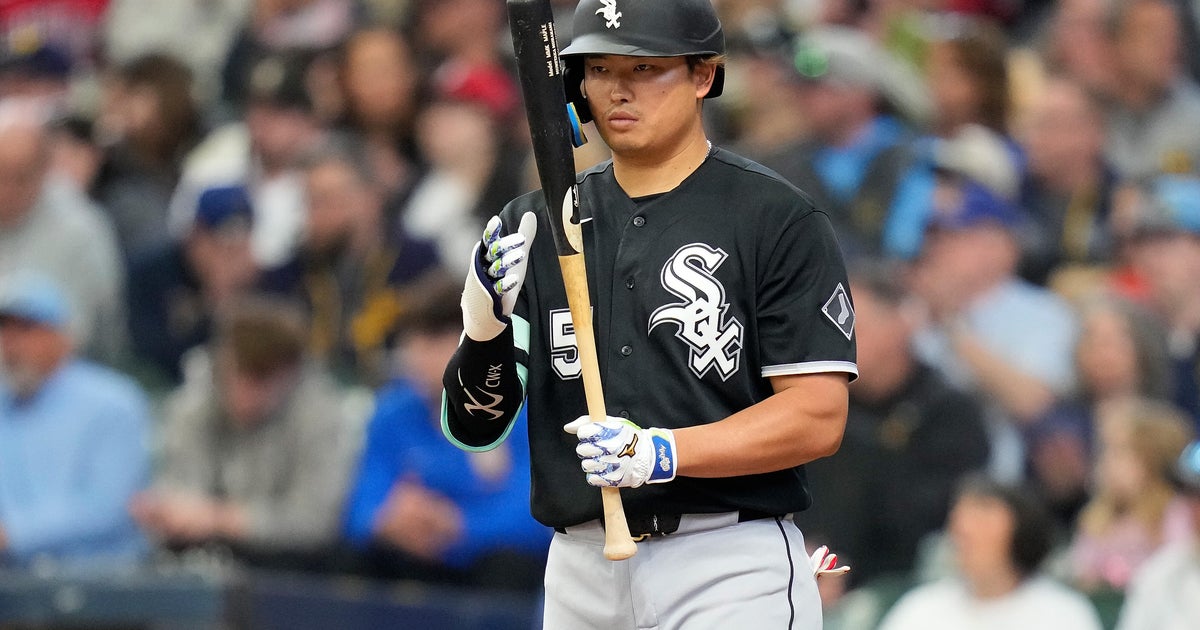 Brewers sweep season-opening series against White Sox