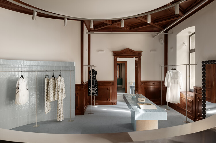 Gunia Project Showroom  / Temp Project - Interior Photography, Lighting