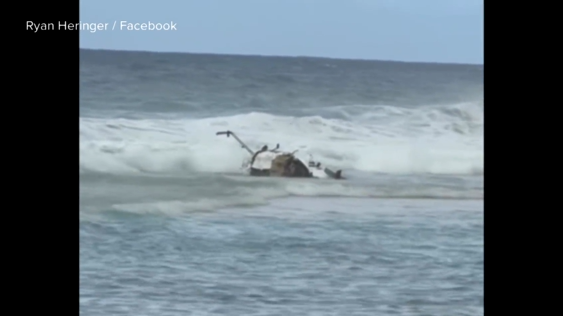 2 from Massachusetts killed in tour company helicopter crash in Hawaii