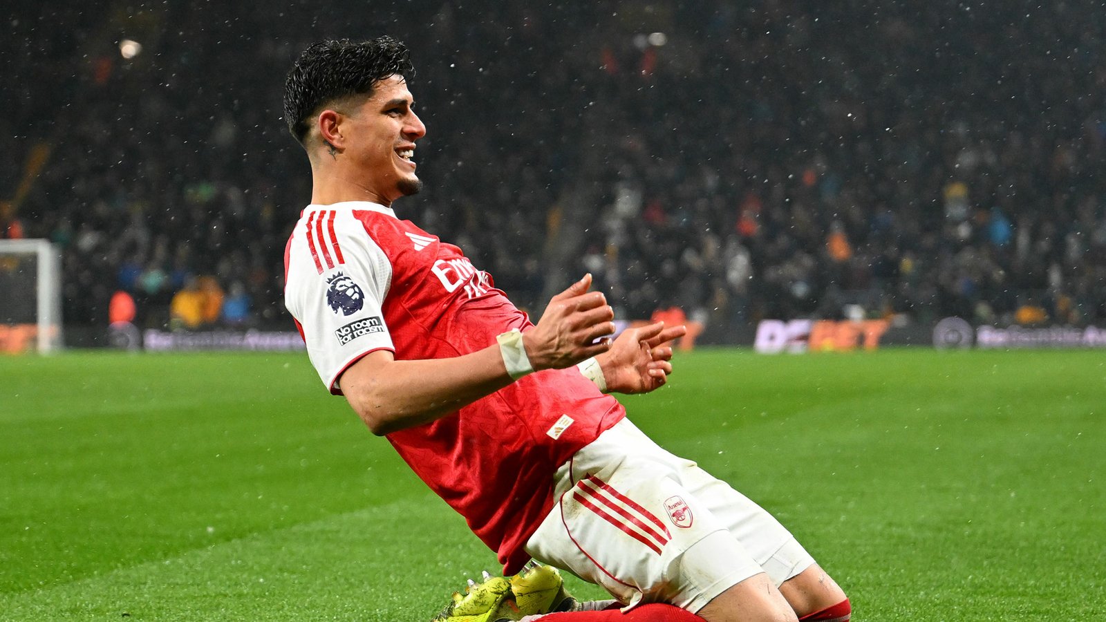 Hincapie named February's Player of the Month | Player of the month | News