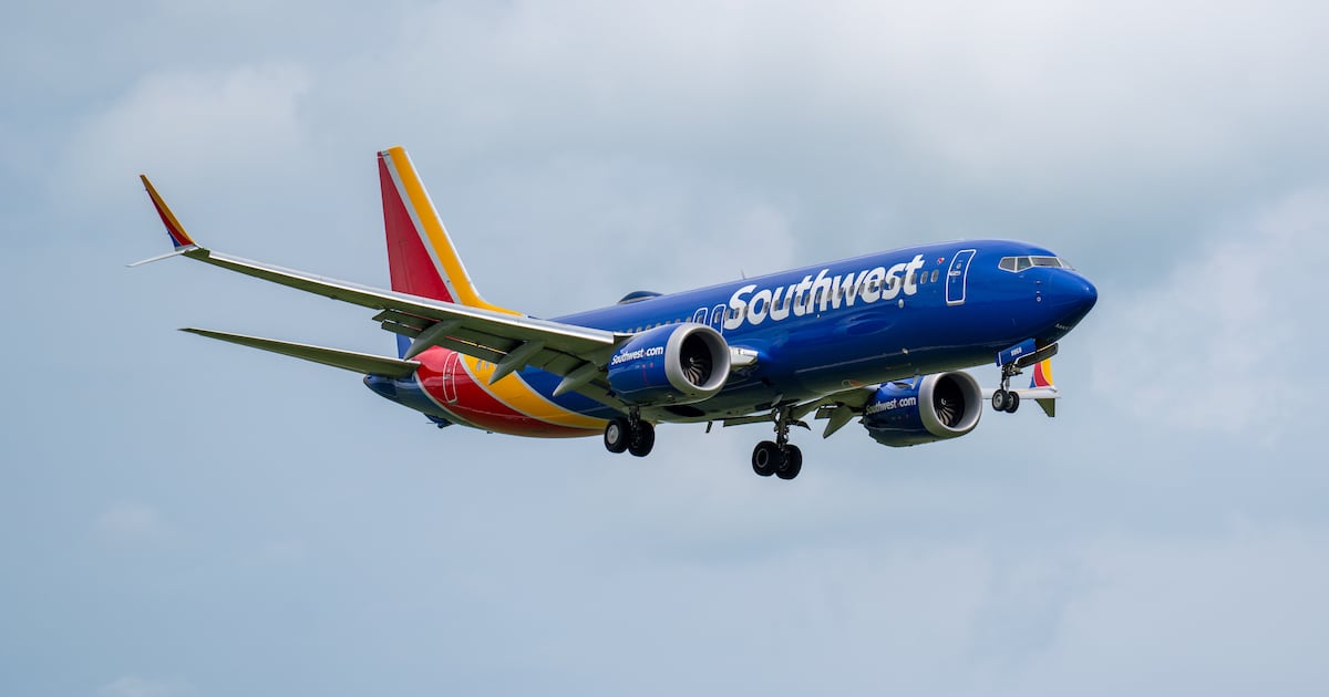 No credible threat after Southwest flight diverted to Atlanta: FBI – WSB-TV Channel 2