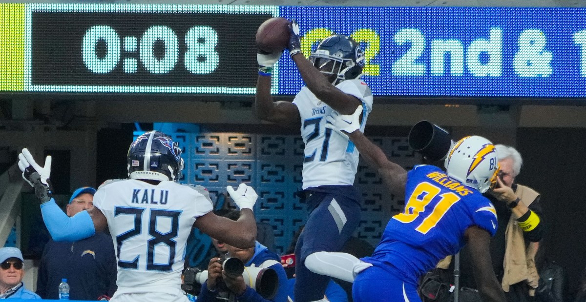 Detroit Lions signing NB Roger McCreary