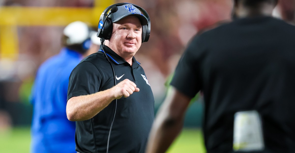 Mark Stoops joining Texas staff as special assistant to the head coach