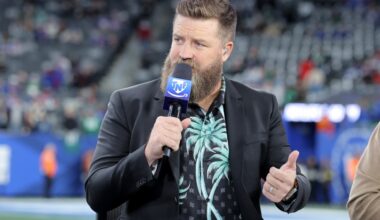 Ryan Fitzpatrick on the Eagles OC position: ‘The standard is so high in Philly’