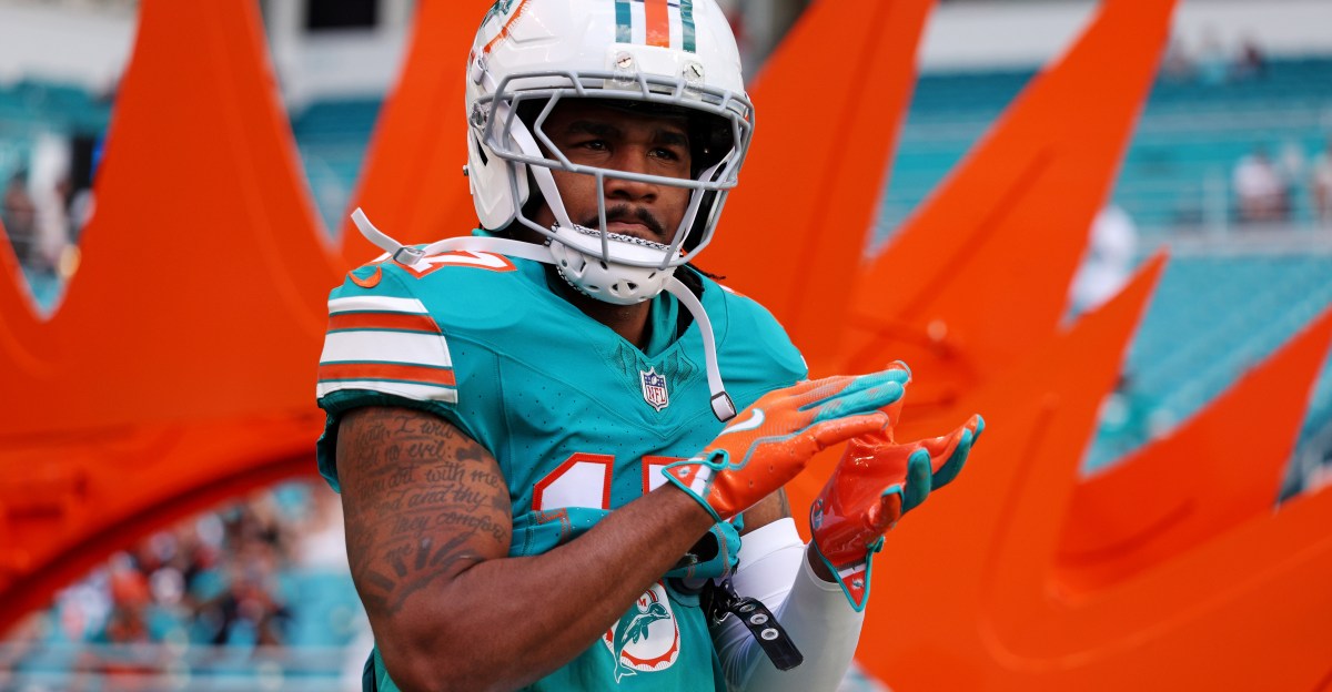 Salary cap ramifications of Denver Broncos trade for Jaylen Waddle