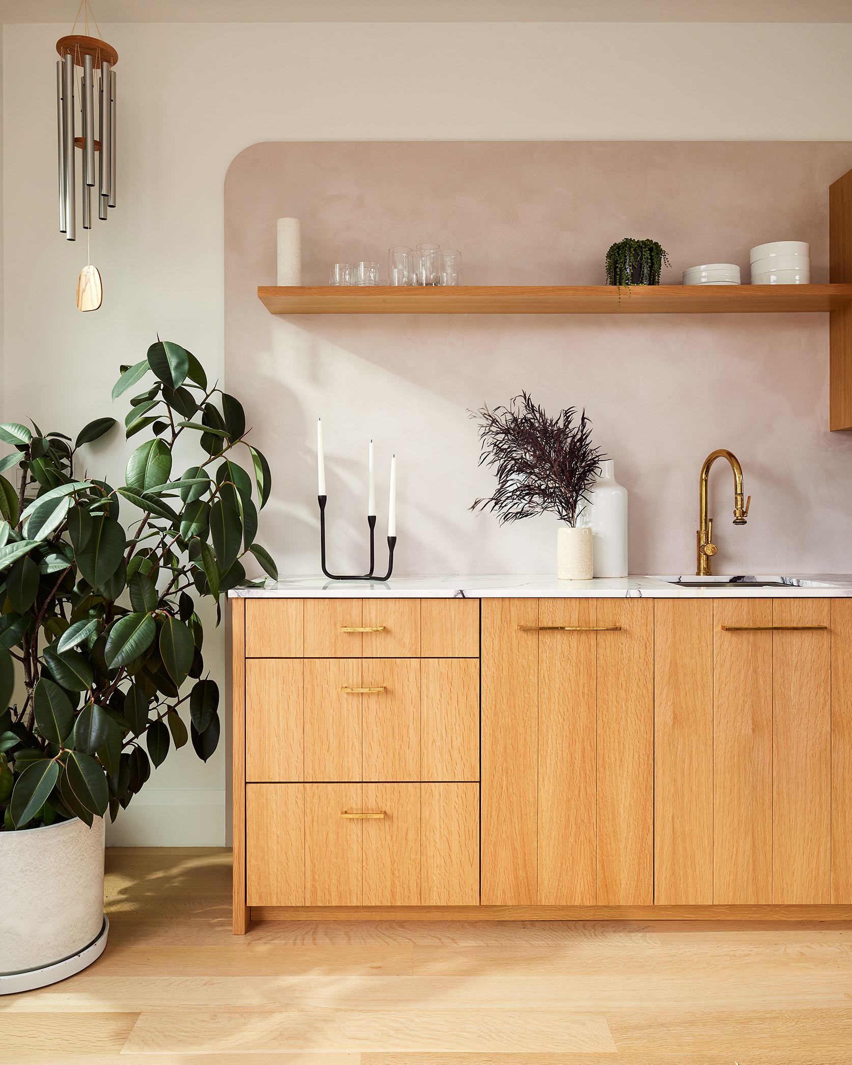 CORNER DETAIL LIVING ROOM