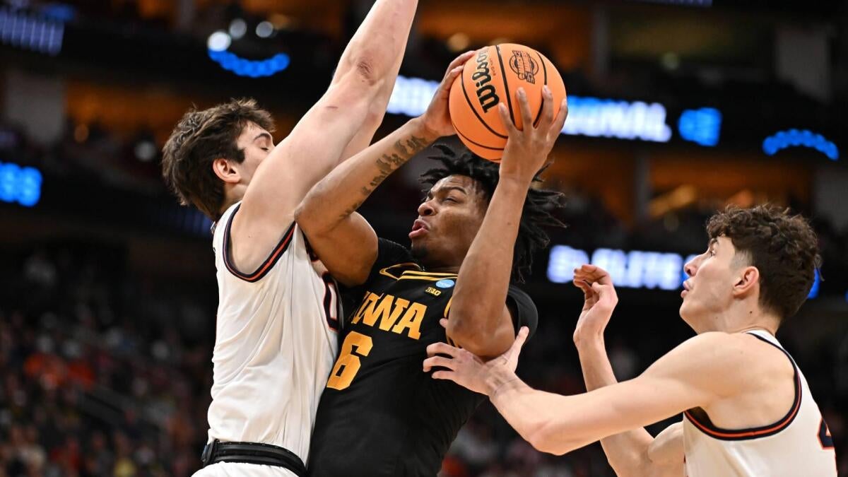 Iowa vs. Illinois live updates: Scores, analysis from men's March Madness 2026 Elite Eight game