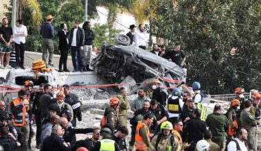 U.S. confirms 3 troops killed in Iran war as Trump says operation is "ahead of schedule"