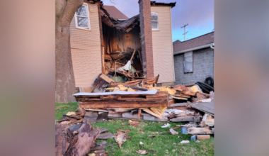 Photos show wind damage after Pittsburgh area hit by powerful gusts