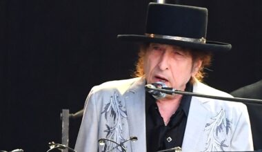 The Strict Fish Rules Bob Dylan Demands When Touring