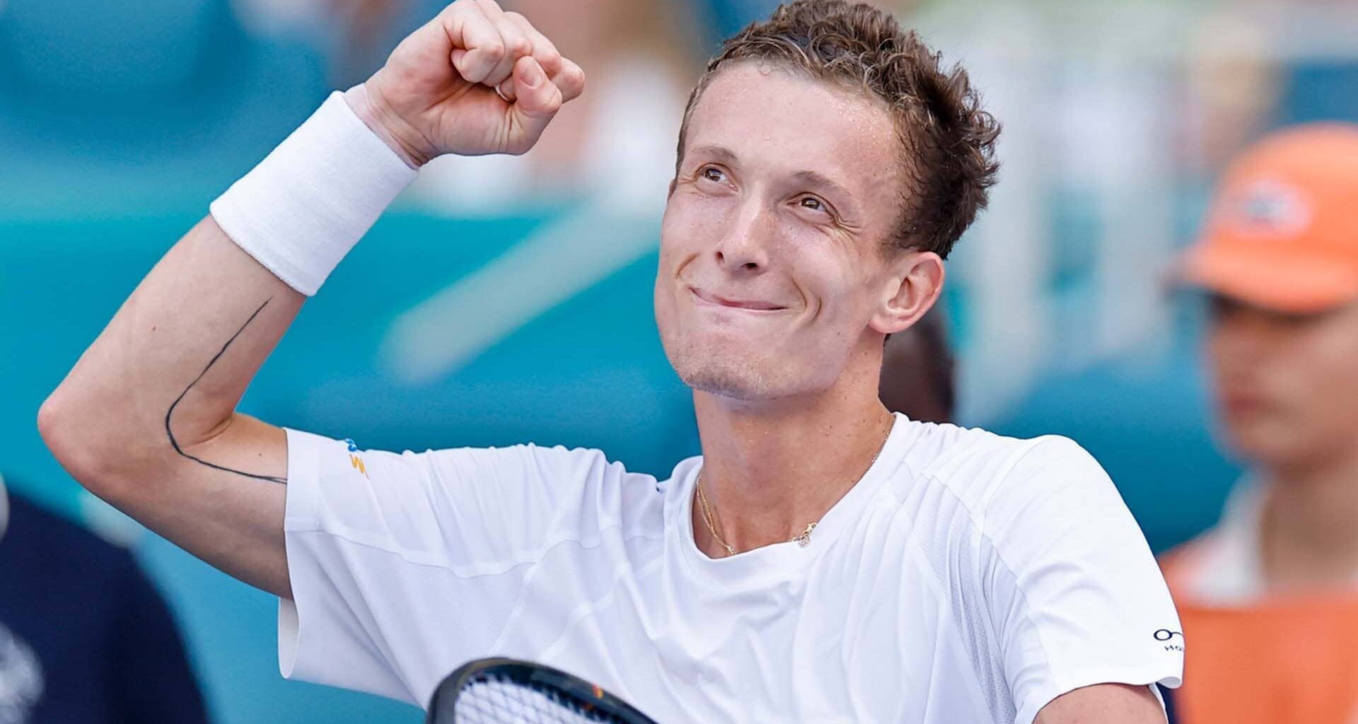 Jiri Lehecka sinks Arthur Fils in Miami to reach maiden Masters 1000 final | ATP Tour