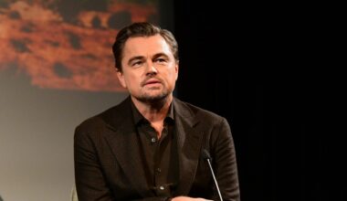 Anti-Trump Oscar nominees include DiCaprio, Portman ahead of ceremony