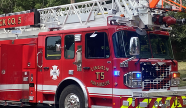 BREAKING NEWS: 2-ALARM HOUSE FIRE 11TH & VAN DORN | KLIN