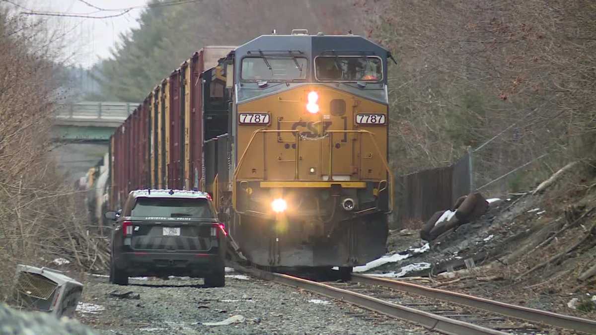 Man struck by freight train in Lewiston trapped under rail car