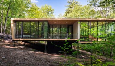 Two Lifelong Friends Teamed Up to Build This Glassy Catskills Cabin