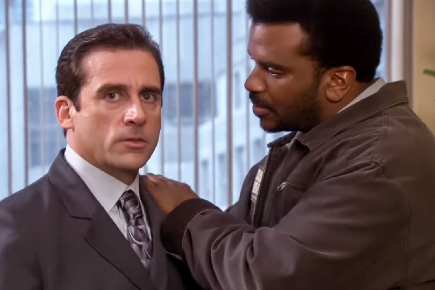 Steve Carell improvised 1 line in 'The Office' scene that blew Craig Robinson away