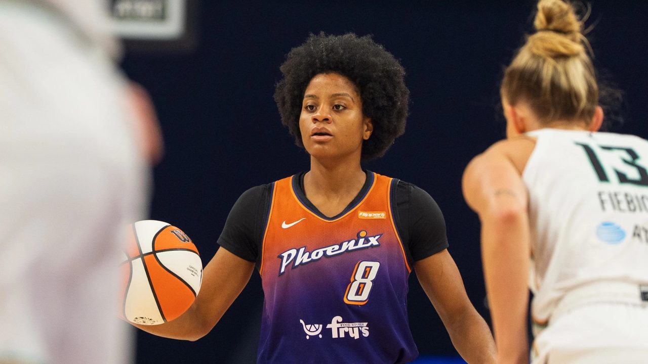 Monique Akoa Makani Made Phoenix Mercury Take Notice Her First Season