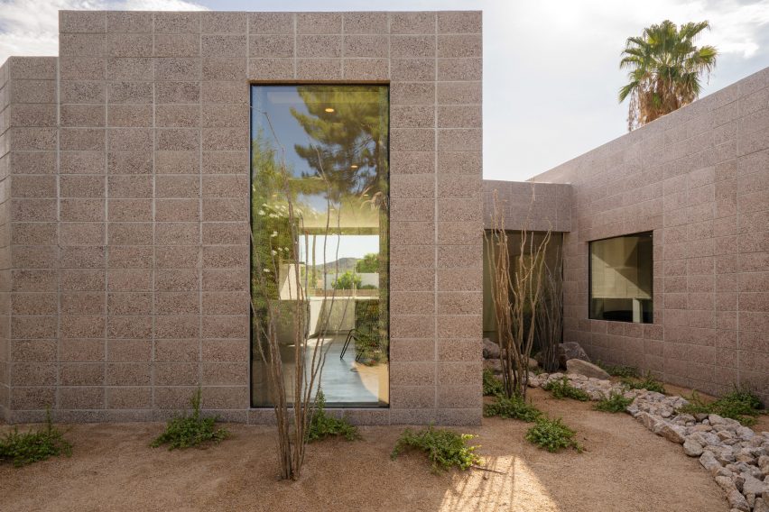 Moon Valley Residence