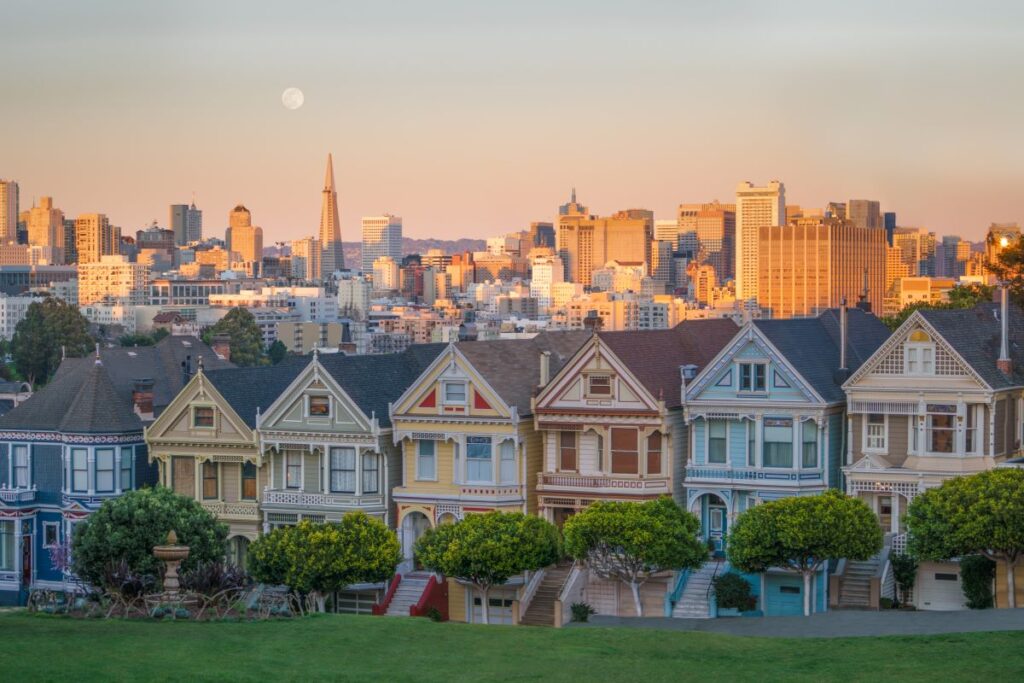 Painted ladies houses at sunset in San Francisco