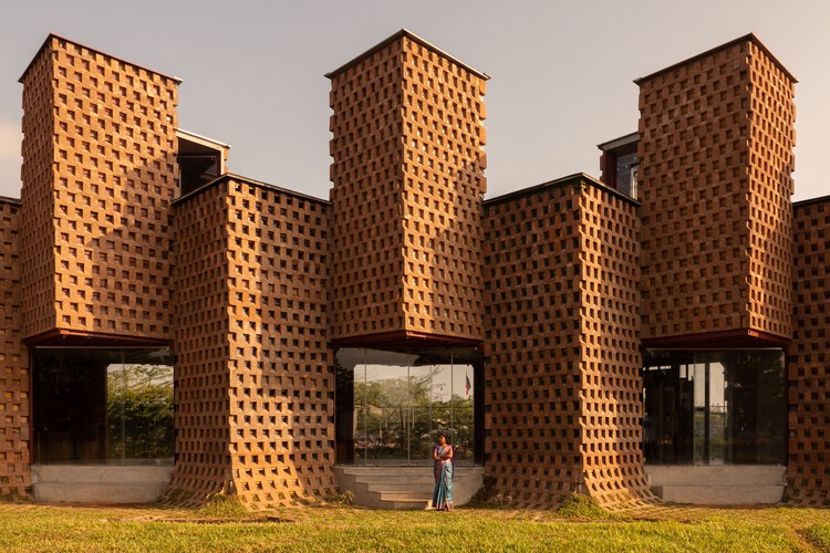 Petti Restaurant / Wallmakers - Image 7 of 26