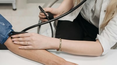 Following the right lifestyle can help keep blood pressure level in check. (Pexel)