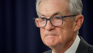 3 reasons the Federal Reserve's interest rate pause is worrying investors