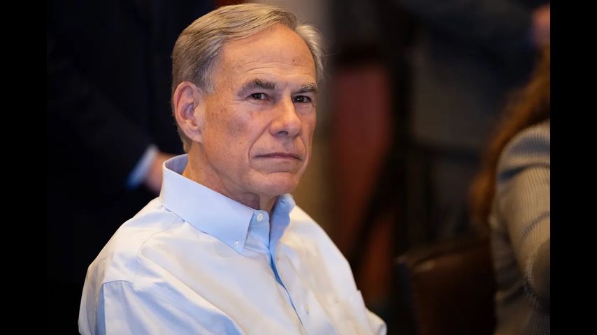 Governor blasts Corpus Christi leaders over looming water shortage, threatens a state takeover