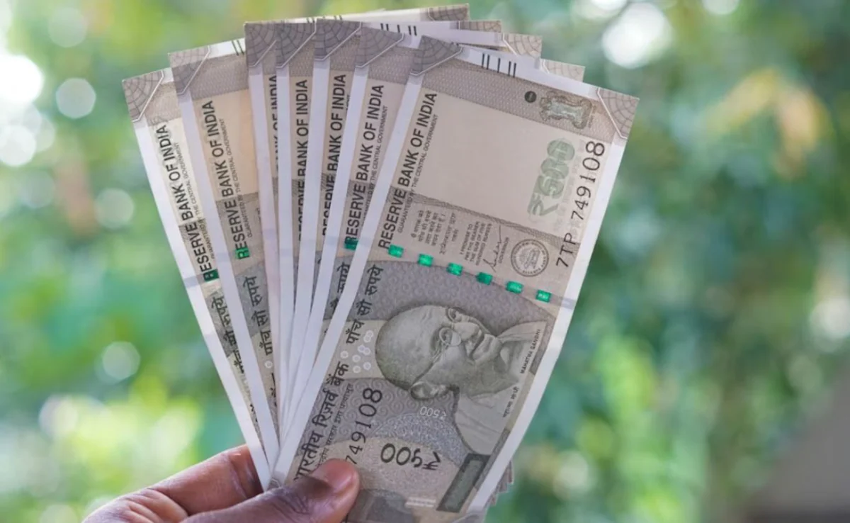 "Am I Managing My Money Badly?" Man Shares How Rs 80,000 Monthly Income Still Feels Insufficient Amid Rising Expenses