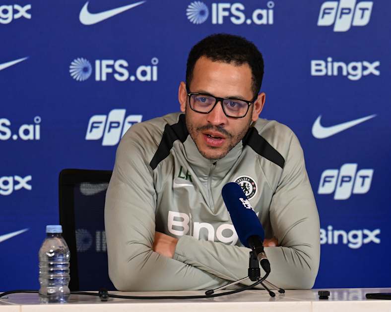 Liam Rosenior delivers the latest Chelsea team news ahead of Newcastle | News | Official Site