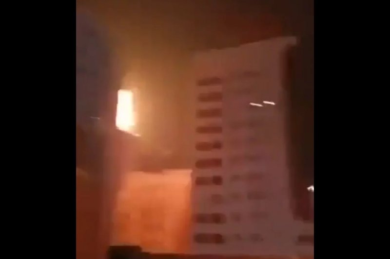 BREAKING: Iran strikes hotel in Bahrain - VIDEO