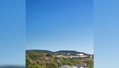 Meteor lights up Texas sky and produces loud boom heard by many
