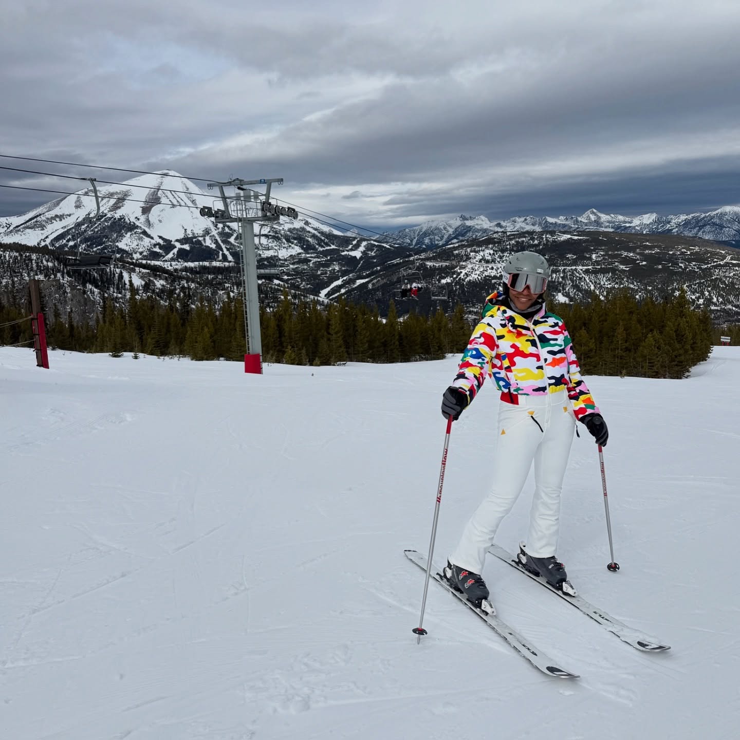 Serena Williams begins her spring break by hitting the ski slopes.