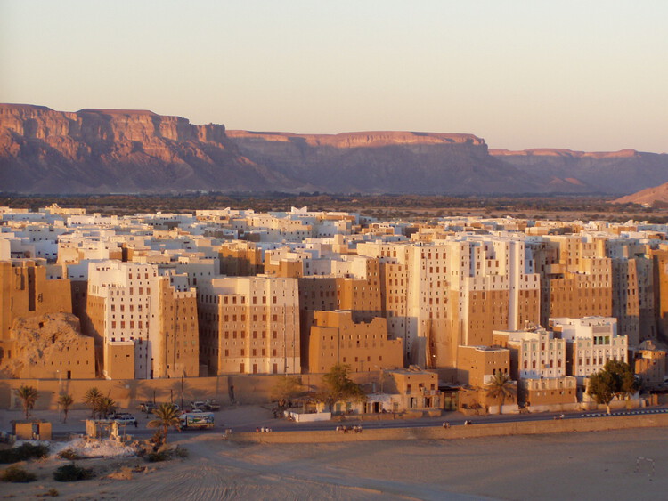 The Earthen Towers of Shibam: A Vertical City in the Yemeni Desert - Image 1 of 12