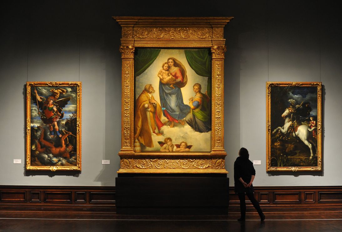 Researchers at a British university used AI-powered facial recognition to compare Raphael’s “Sistine Madonna” with a disputed work.