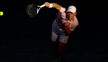 Jannik Sinner in action during his fourth-round triumph against Alex Michelsen on Tuesday in Miami.