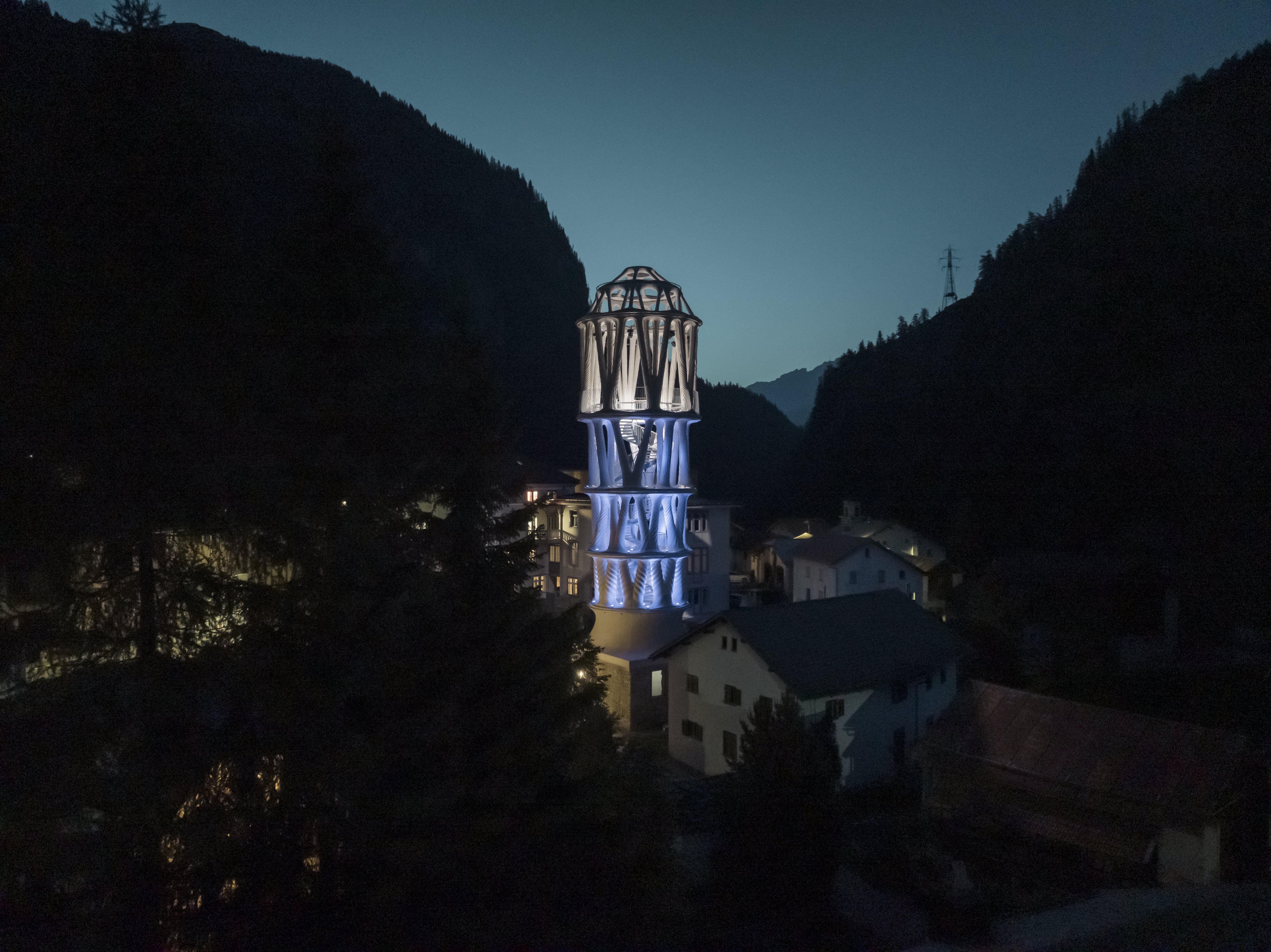 worlds-tallest-3d-printed-tower-points-the-way-forward10