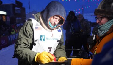 Jessie Holmes notches rare repeat win