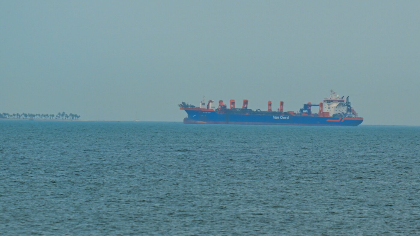 Trump extends deadline for Iran to open Strait of Hormuz : NPR