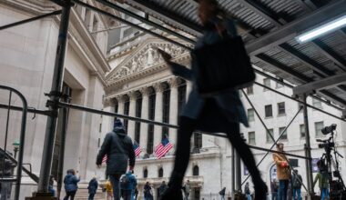 Wall Street is betting on tariff refunds after Supreme Court ruling : NPR