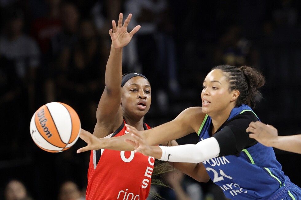 Kayla McBride hits eight 3-pointers, Lynx roll to WNBA-record 53-point road win against Aces