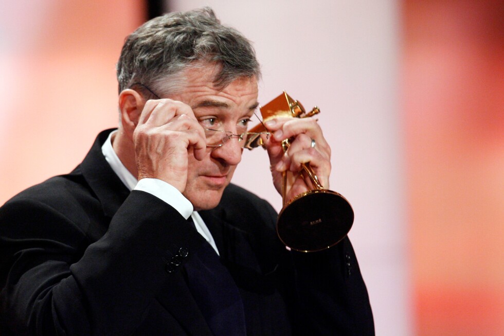 Robert De Niro channels Abraham Lincoln at Carnegie Hall benefit concert